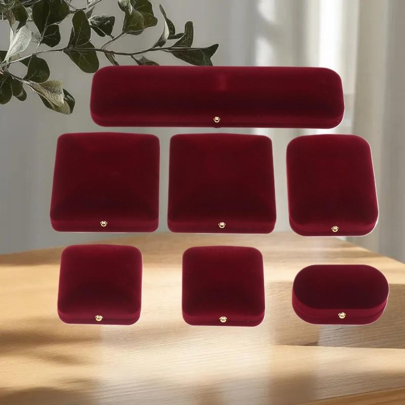 صندوق مجوهرات جديد بمشبك ذهبي  - مراجعة Bar Cart Gold وسعره