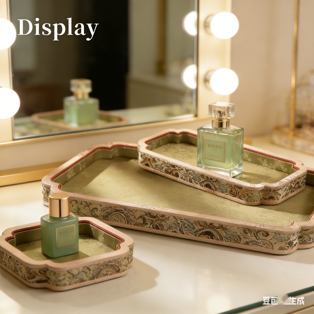 صندوق مجوهرات فاخر على الطراز  - مراجعة Bar Cart Gold وسعره